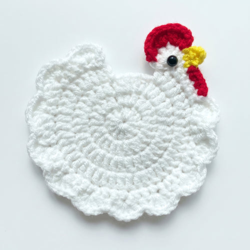 Artisan Knitted White Rooster Coaster – Perfect for Farmhouse Kitchen Decor